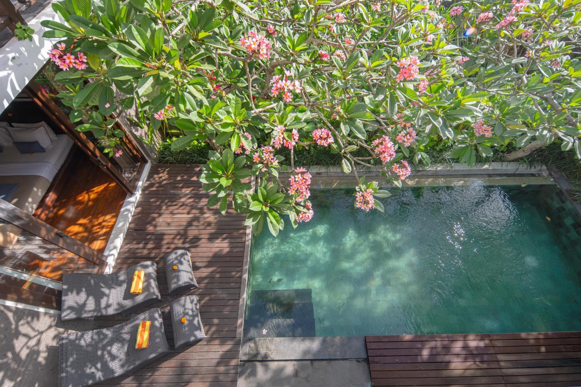 Canggu Circle Villa By Ini Vie Hospitality Exterior foto