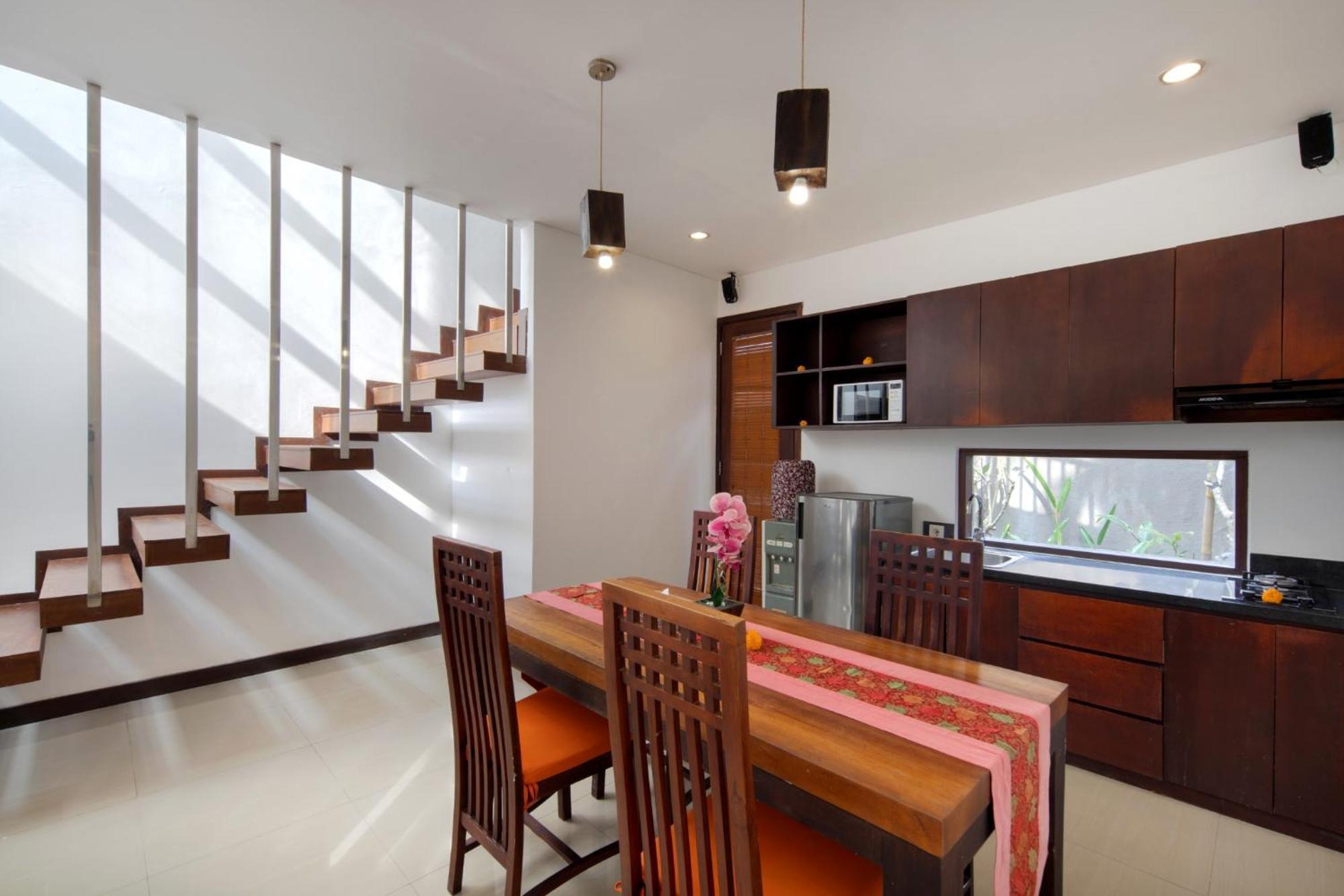 Canggu Circle Villa By Ini Vie Hospitality Exterior foto